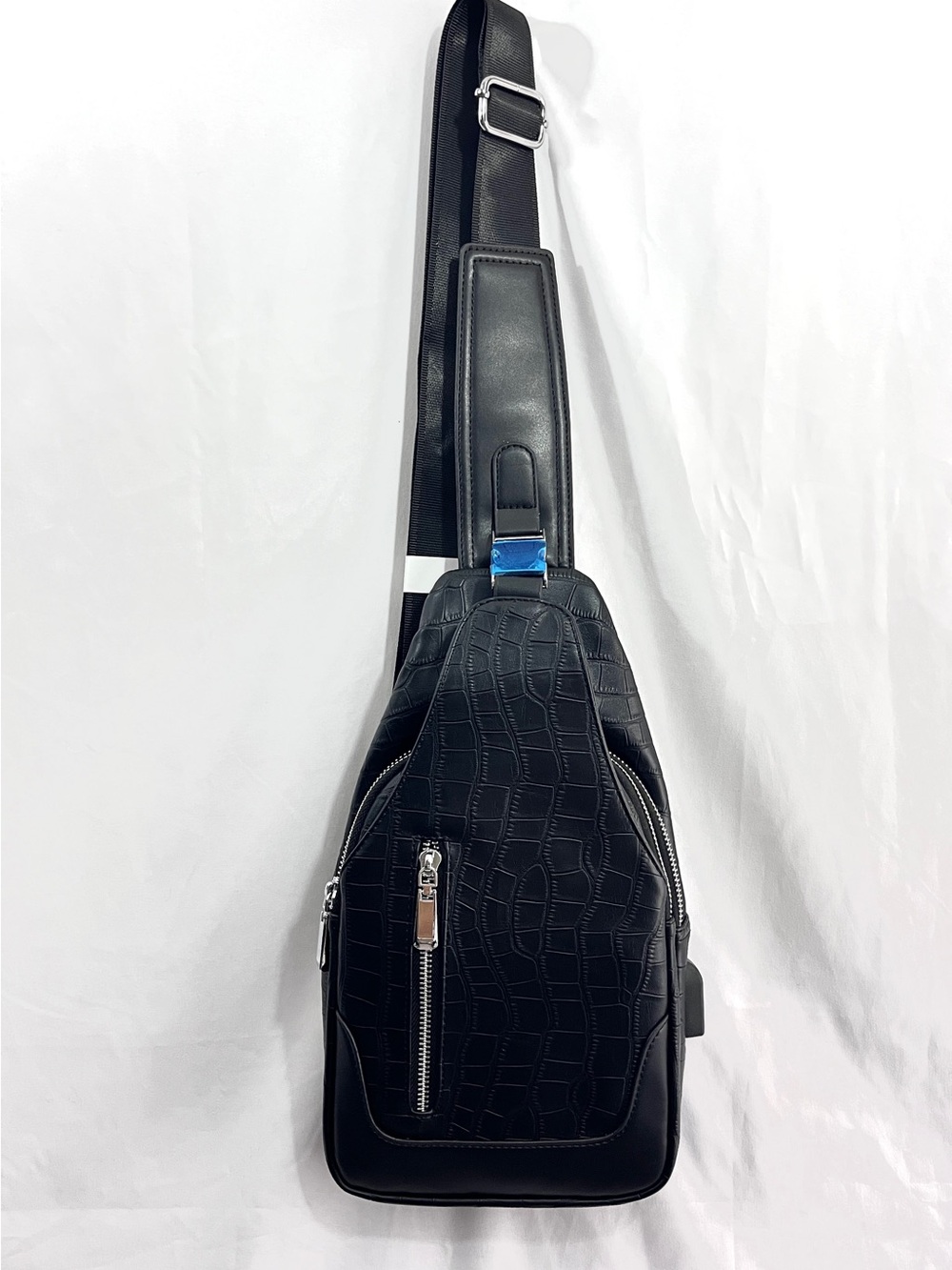 Black Leather Men's Crossbody Sling Bag